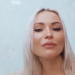 ����� ����