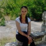 ����� ����