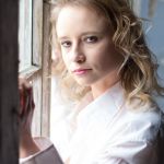 ������ �.