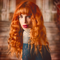 ����������