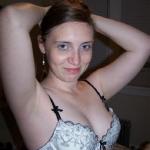 ����� ����