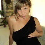 �������!