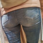 ����� ����