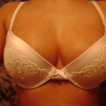 ����� ����