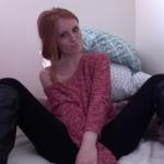 ����� ����