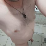 ����� ����